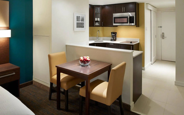 Residence Inn by Marriott Montreal Downtown