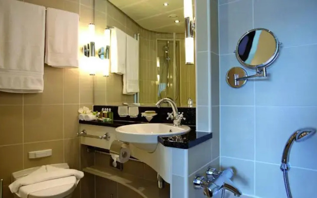 Regis Hotelschiff 4**** Hafen Düsseldorf