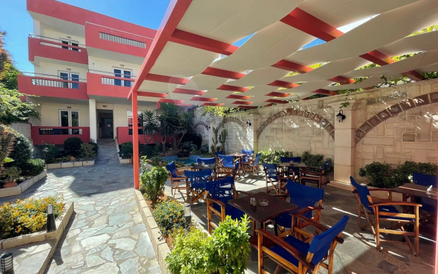Hotel Flisvos