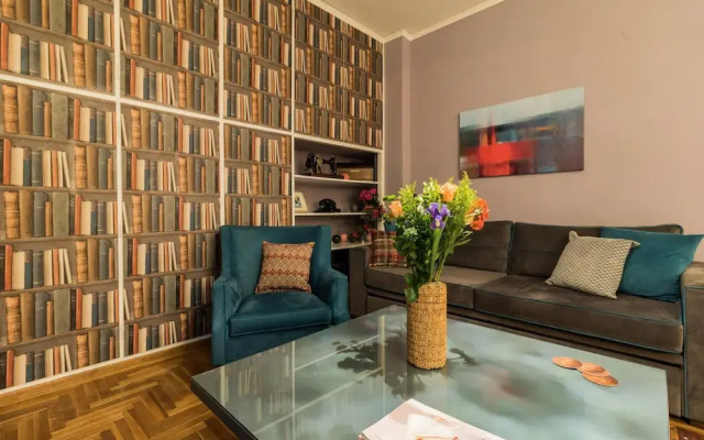 Modern - Vintage Apartment by Acropolis Museum