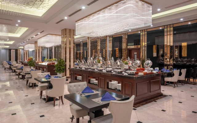 Meliá Vinpearl Hai Phong Rivera