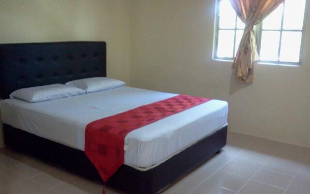 D'Warung Motel