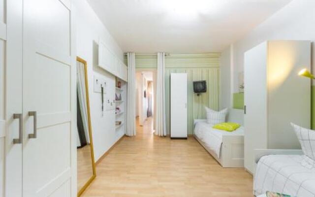 Schönes 2-Zimmer-Apartment in Kollwitzplatz-Nähe