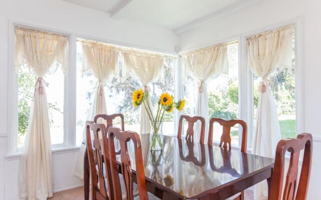 Bel-Air Villa, 3 Bedrooms - Celebrity Area