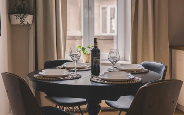 Terra - Pi kny Apartament z Widokiem na Rzek Mot aw