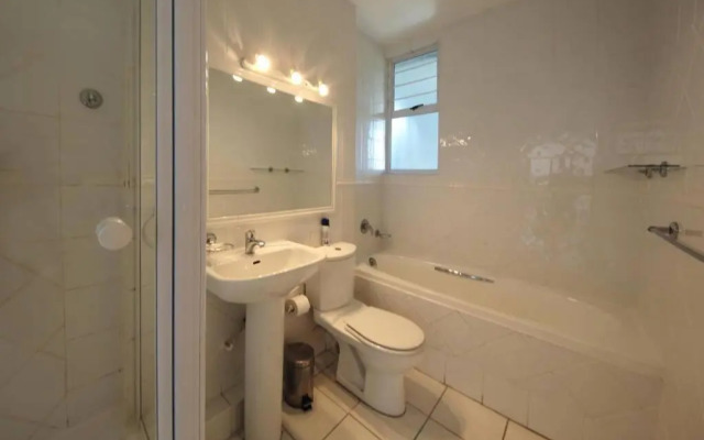 32 Sealodge Umhlanga Beachfront