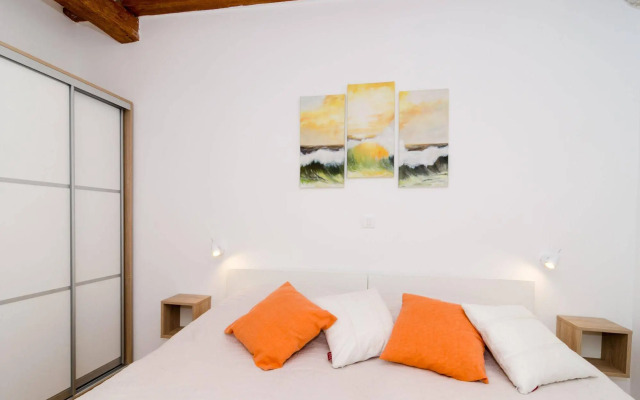Apartments Raic