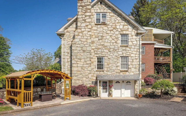 Quakertown Vacation Rental: Close to Hiking Trails