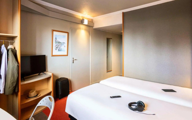 ibis Tarbes Odos