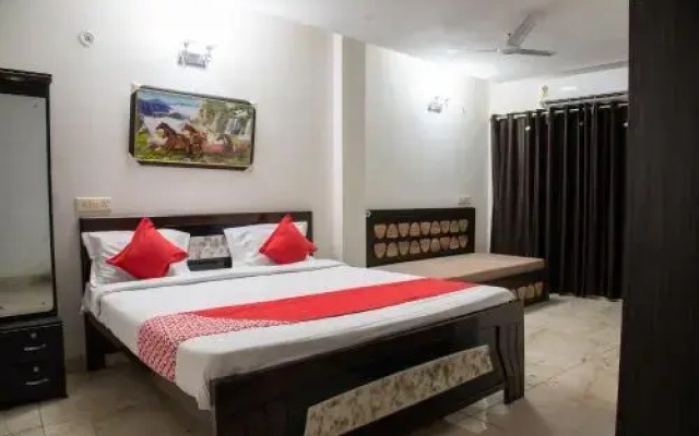 OYO 16598 Hotel Geetanjali