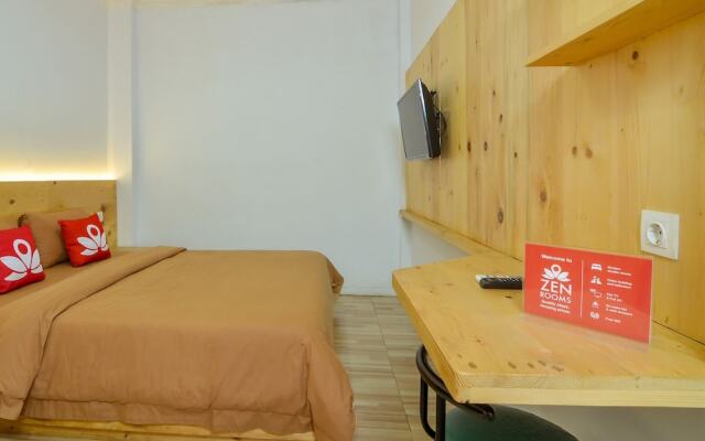 ZEN Rooms Near Darmawangsa Syariah