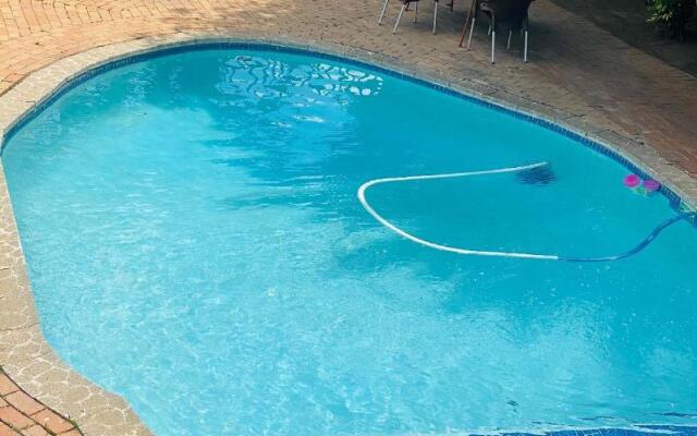 Airport Royal Guest House