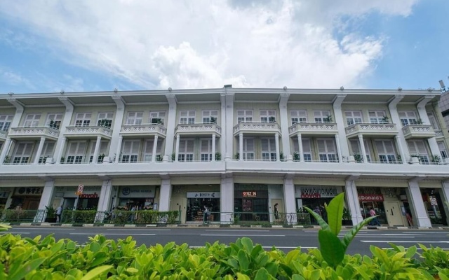 The White House Serviced Residences — 4-star hotel in Singapore