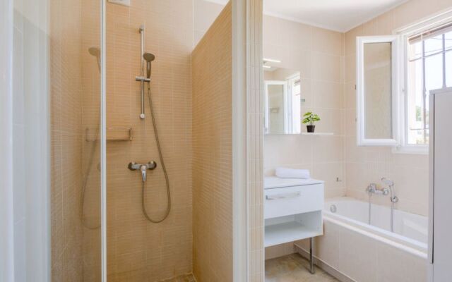 Holiday Home Villa Bindouletto
