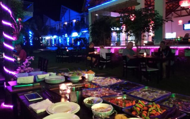 Camellia Resort & Spa