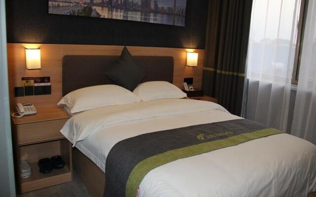 Jun Hotel Shandong Ji'nan Zhangqiu District Yiwu Wholesale City