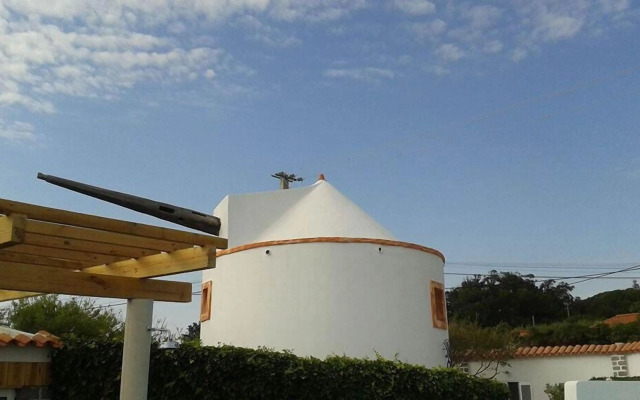 Pura Vida Atlantic Lodge