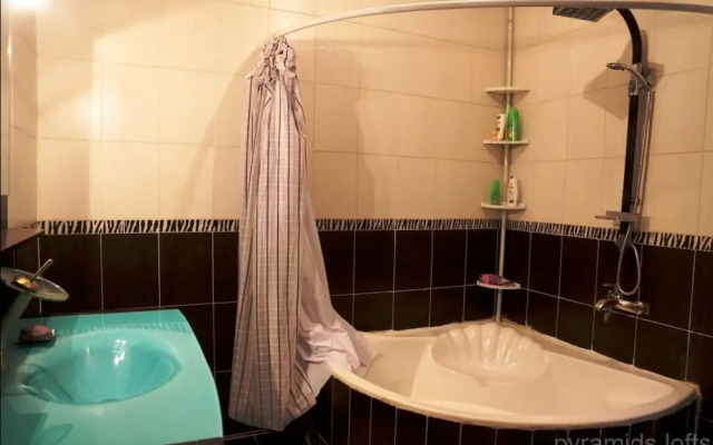 Pyramids Loft Homestay