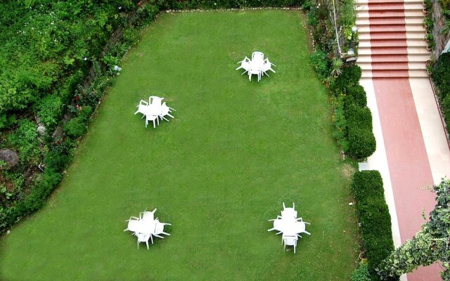 Royal Park Resort