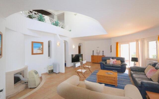 Vila Girasol, 171 - Clever Details