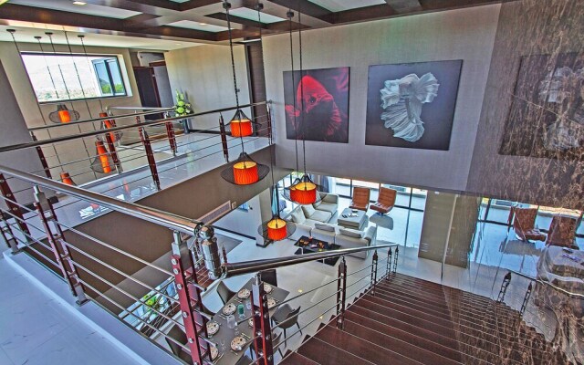 Equilibrium Rawai Villa - 4 Bed