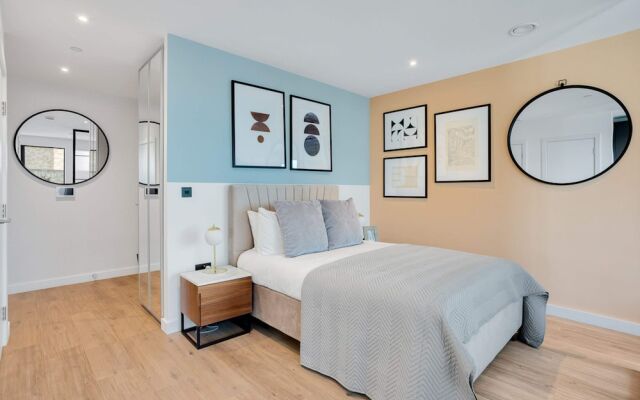 Sleek and Stylish Studio Apartment