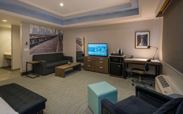 The Row Hotel, BW Signature Collection