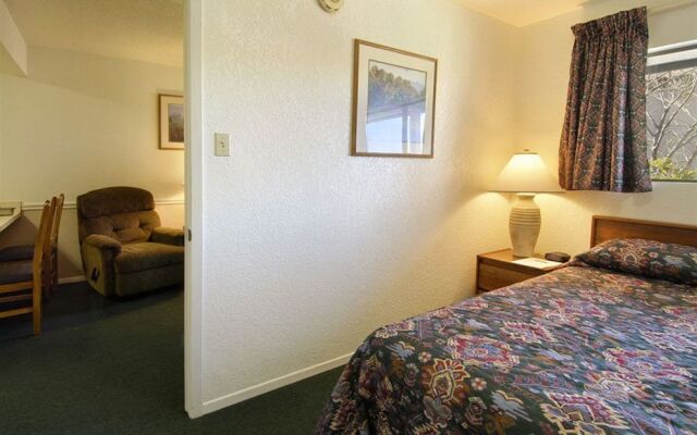 Tulsa Extended Stay Inn and Suites