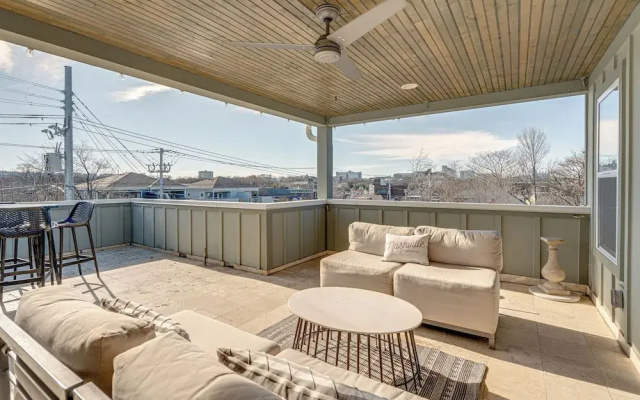 Cultured Coach - Mins to Broadway - Private Rooftop