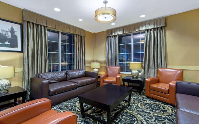 Hampton Inn Manchester Downtown