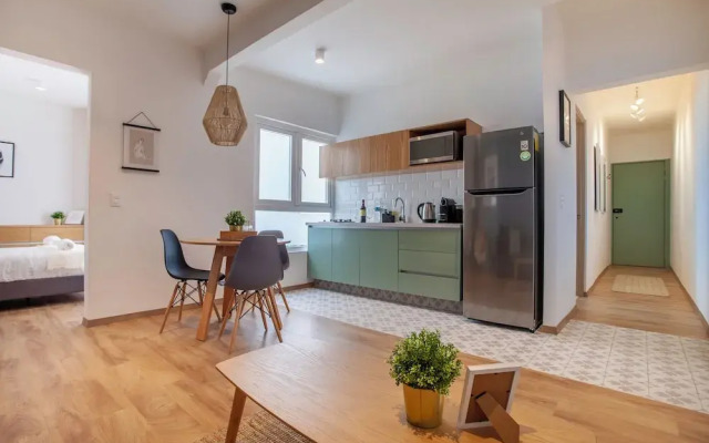 Bright & sweet unit in middle Polanco