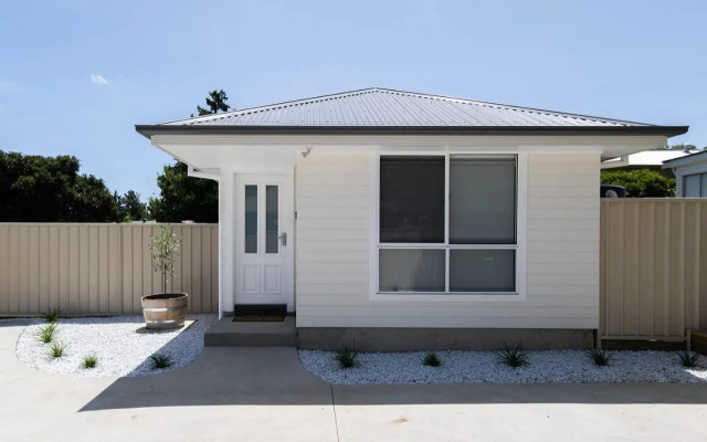 Villa on Matthews, Quite, Modern, Fresh, Free Wifi