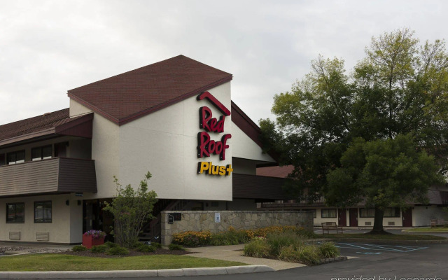 Red Roof Inn PLUS+ University at Buffalo - Amherst
