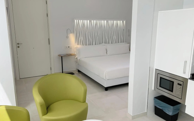 Feelathome Rivero Apartments