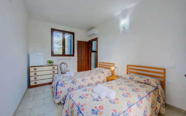 Villa Degli Dei With Garden and Pool