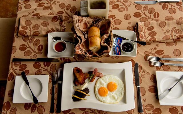 Filadelfia Coffee Resort & Tours