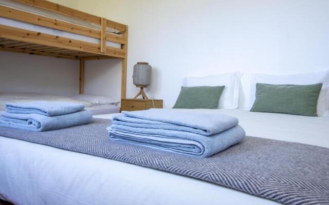 Loriga Feel Nature- Hostel