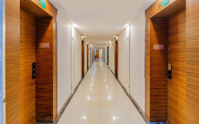 Star International Apartment