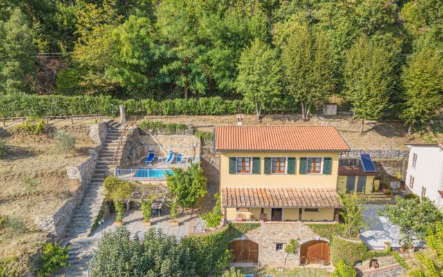 House LAia Seravezza