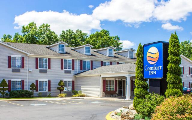 Comfort Inn Guilford near I-95