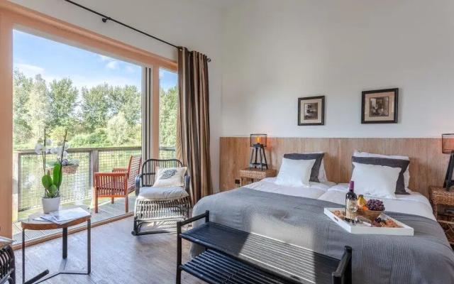 Hajé Waterlodge en hotel ark de Aalscholver