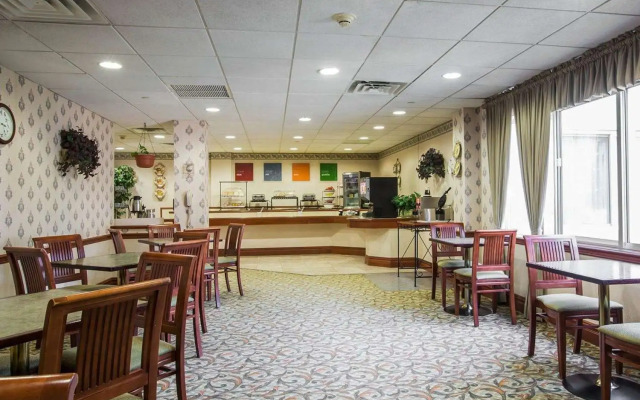 Holiday Inn Express & Suites Hawthorne Elmsford North by IHG