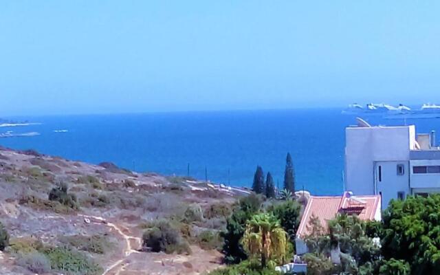 1 Bedroom Apartment With a Magnificent sea View