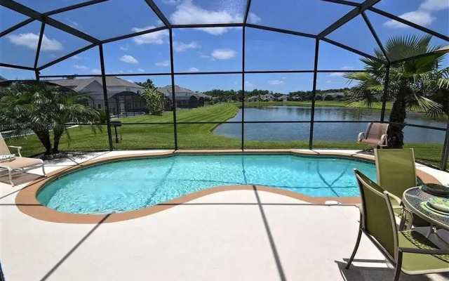 Lake View House 4 Bedroom