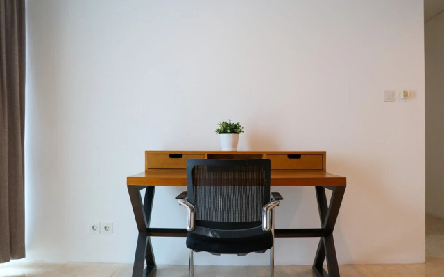 Spacious 3BR Apartment at Veranda Residence Puri