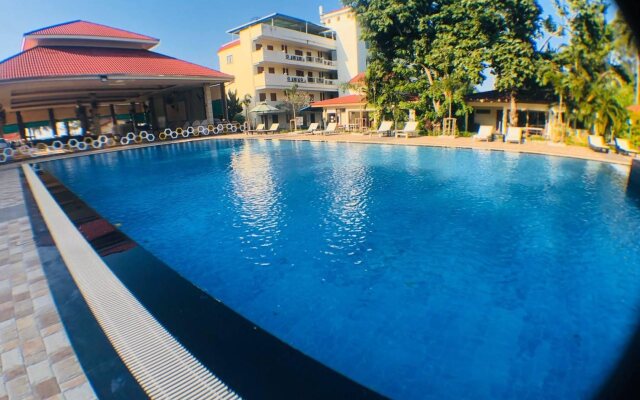 New Travel Beach Resort