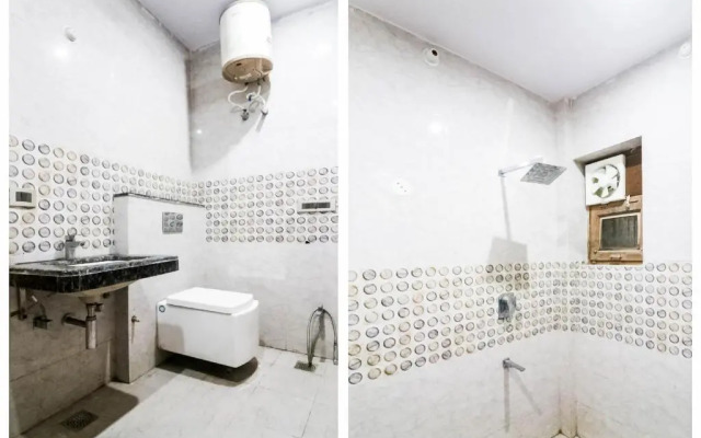 Krishna Palace by OYO Rooms