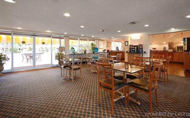 Best Western Palm Beach Lakes