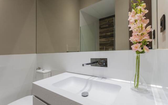 Dobo Rooms - Gran Via I Apartment