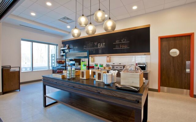 Hampton Inn & Suites Ottawa West